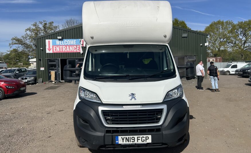 2019 Peugeot Boxer Boxer 335 Blue HDi