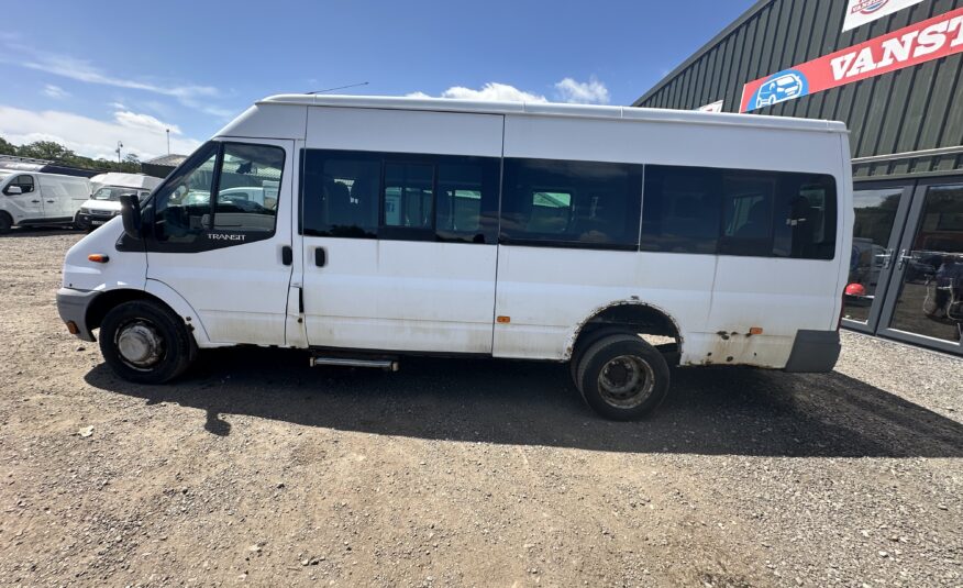2007 Ford Transit Transit 100 17-Seat RWD