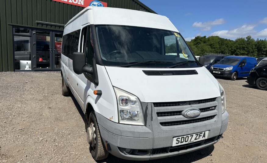 2007 Ford Transit Transit 100 17-Seat RWD