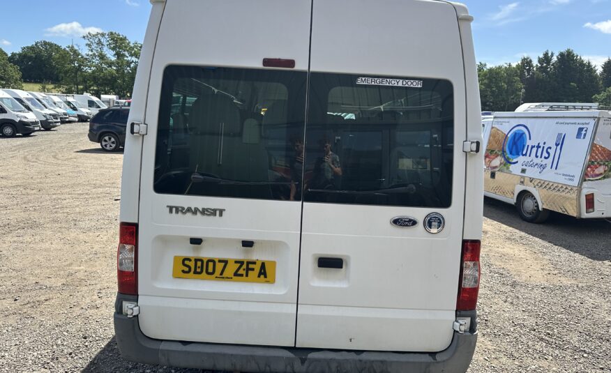 2007 Ford Transit Transit 100 17-Seat RWD