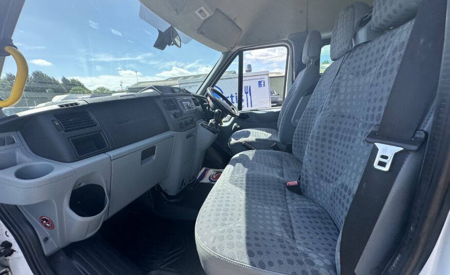 2007 Ford Transit Transit 100 17-Seat RWD