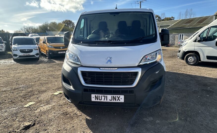 2021 Peugeot Boxer Boxer 330 Professional L1H1 Blue HDi