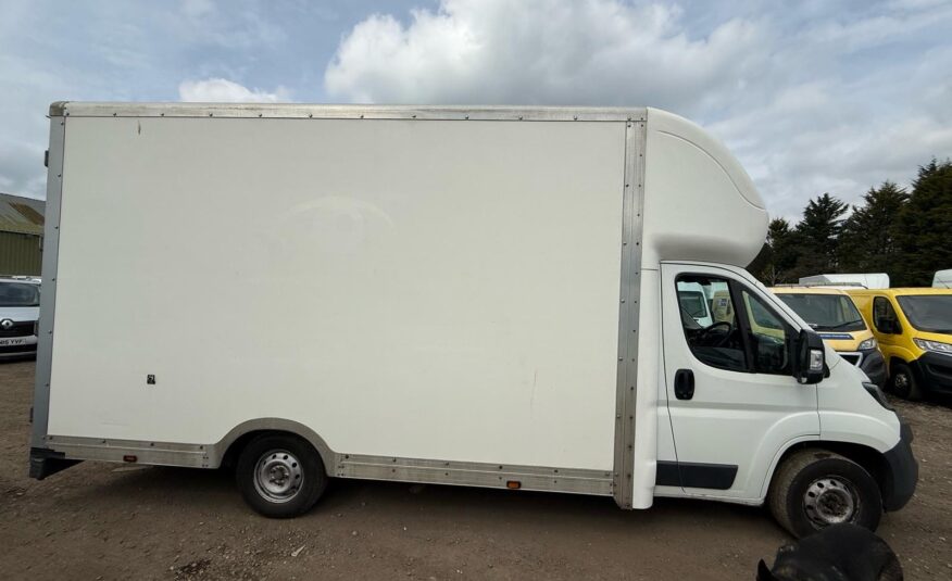 2016 Peugeot Boxer Boxer 335 Professional L3H2 Blue HDi
