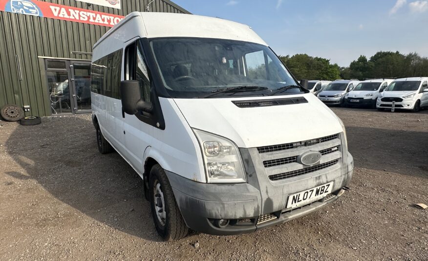 2007 Ford Transit Transit 100 15-Seat RWD