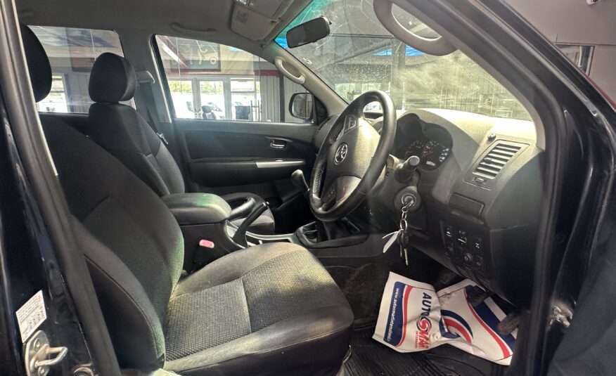 2016 TOYOTA HILUX ICON D-4D 4X4 DCB ICON D-4D 4X4 DCB