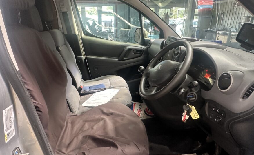 2015 Peugeot Partner Partner 625 Professional HDI