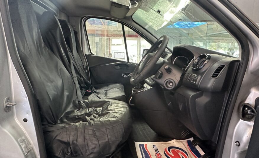 2015 Vauxhall Vivaro Vivaro 2700 Sportive CDTI