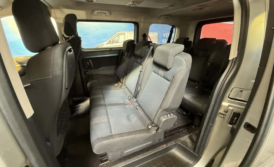 2019 Peugeot Traveller Traveller Active Standard Blue HDi