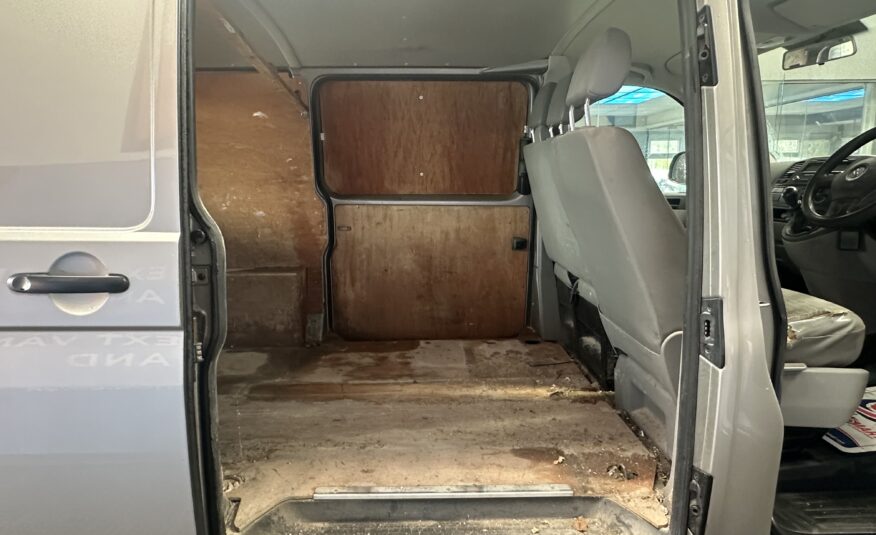 2011 Volkswagen Transporter Transporter T28 102 TDI SWB