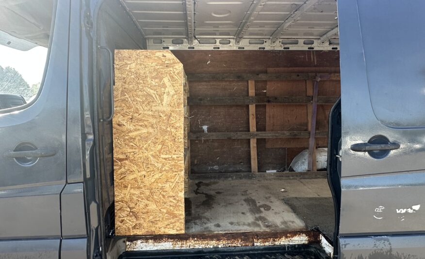 2011 Mercedes-Benz Sprinter Sprinter 210 CDI
