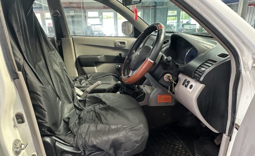 2008 Mitsubishi L200 L200 4Work Double Cab 4WD