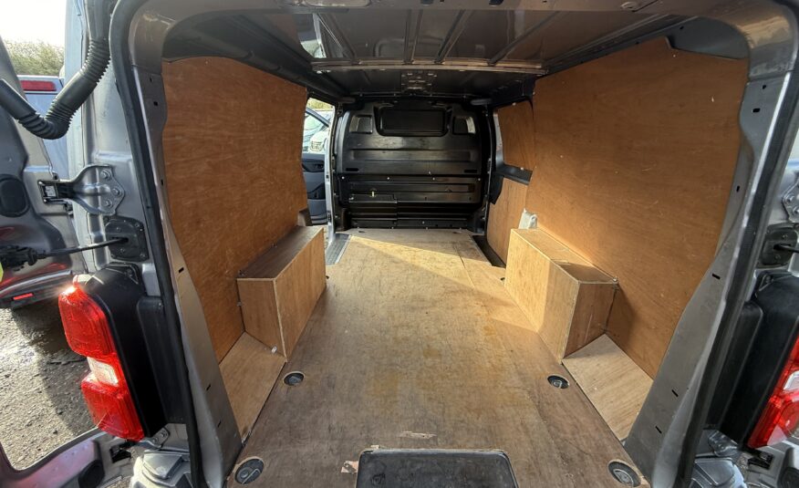 2019 Vauxhall Vivaro Vivaro 2900 Sportive S/S