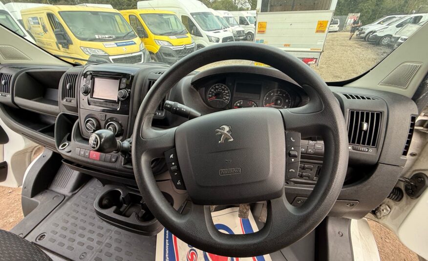 2016 Peugeot Boxer Boxer 335 Professional L3H2 Blue HDi
