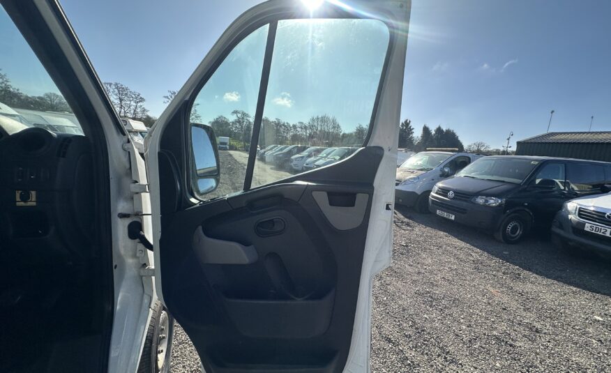2015 Nissan NV400 NV400 SE dCi