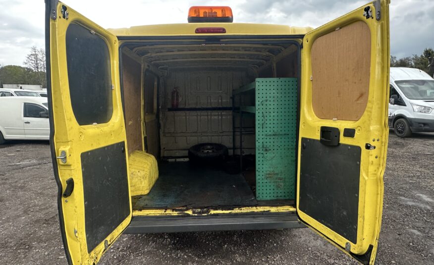 2015 Peugeot Boxer Boxer 333 L1H1 HDi