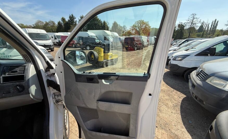 2012 Volkswagen Transporter Transporter T28 84 TDI SWB