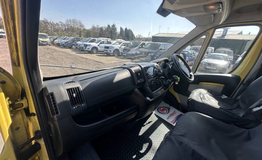 2017 Peugeot Boxer Boxer 333 L1H1 Blue HDi