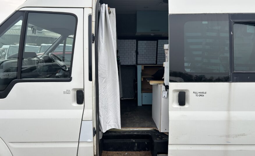 2006 FORD TRANSIT MINIBUS