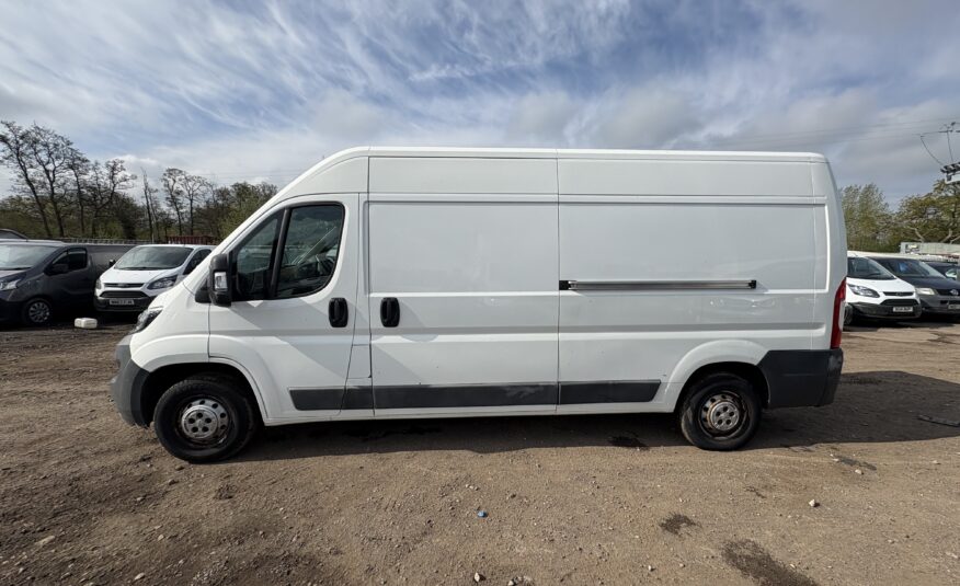 2017 Peugeot Boxer Boxer 335 Professional L3H2 Blue HDi