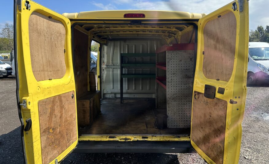 2017 Peugeot Boxer Boxer 333 L1H1 Blue HDi