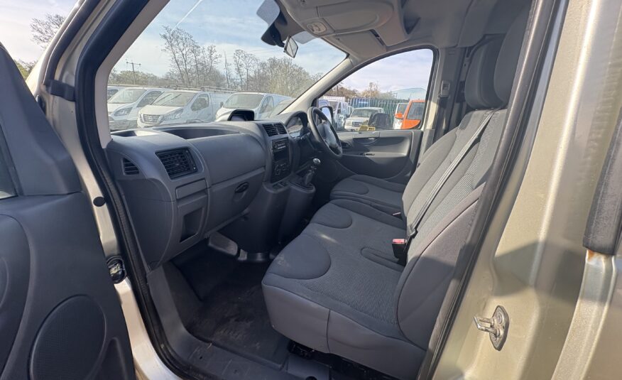 2014 Peugeot Expert Tepee Expert Tepee Comfort L2 HDi