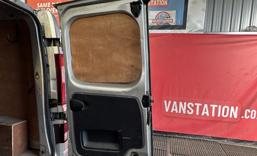 2015 Vauxhall Vivaro Vivaro 2700 Sportive CDTI