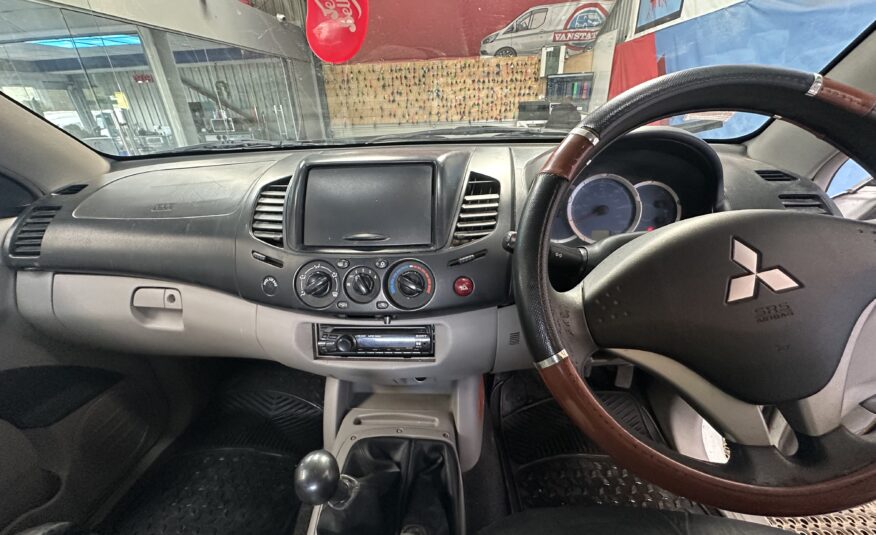 2008 Mitsubishi L200 L200 4Work Double Cab 4WD