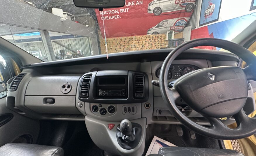 2004 Renault Trafic Trafic SL27 dCi 100 SWB