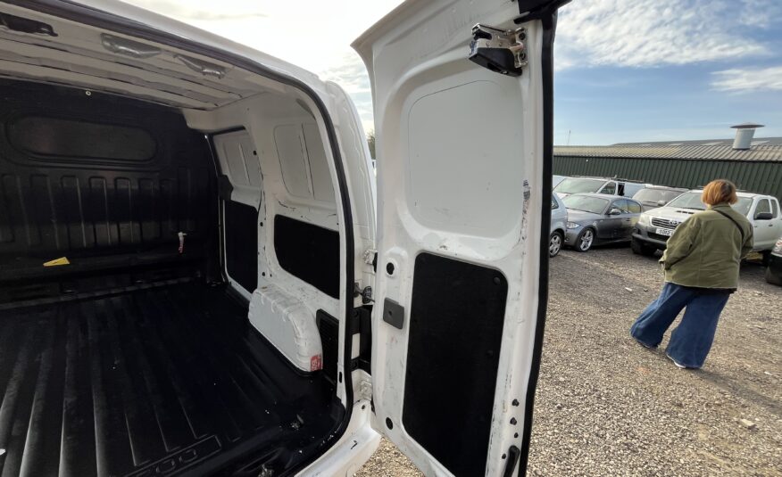 2017 Nissan NV200 NV200 Tekna dCi