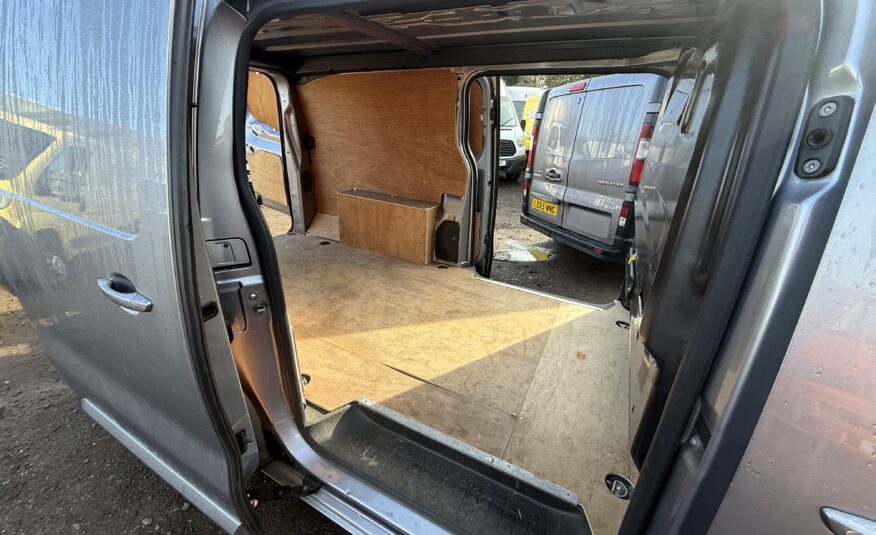 2019 Vauxhall Vivaro Vivaro 2900 Sportive S/S