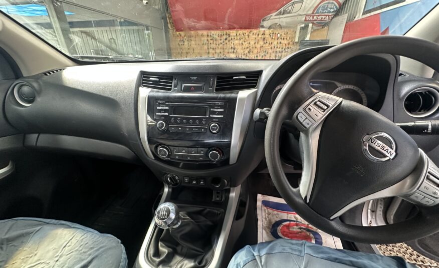 2017 Nissan Navara Navara Acenta dCi