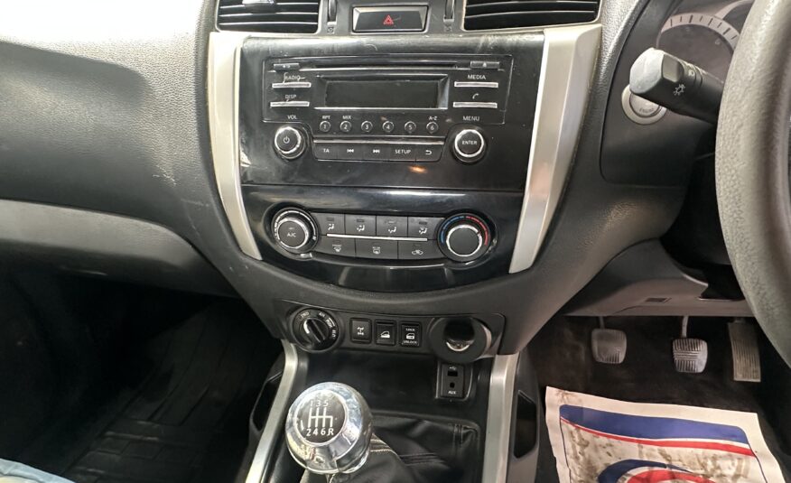 2017 Nissan Navara Navara Acenta dCi