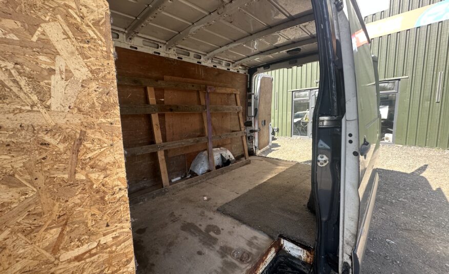 2011 Mercedes-Benz Sprinter Sprinter 210 CDI