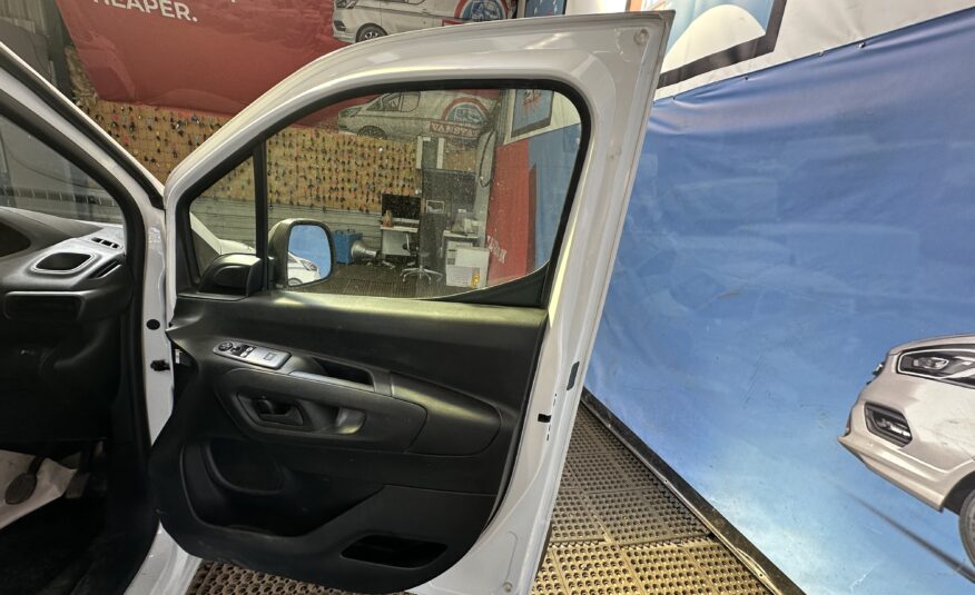 2021 Peugeot Partner Partner Professional Premium Blue HDi