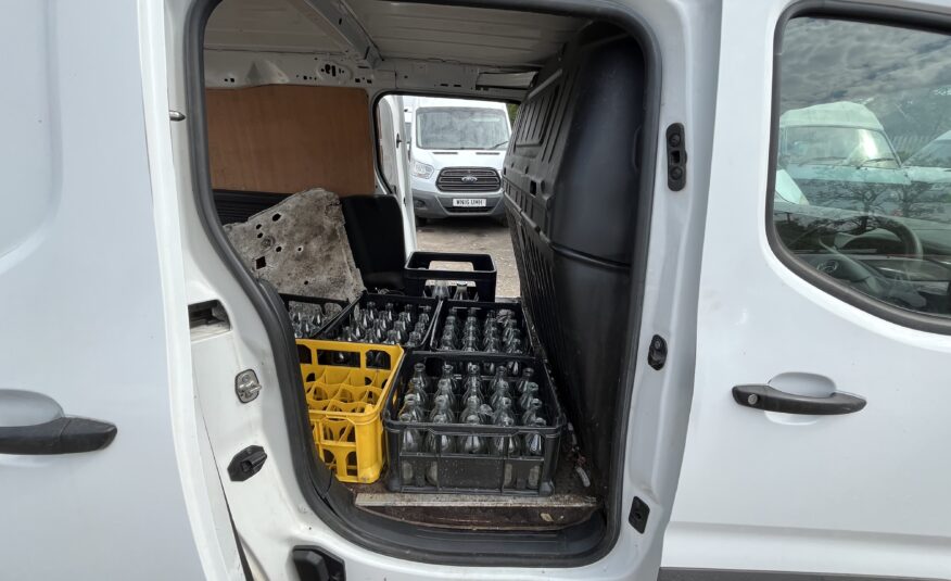 2021 Vauxhall Combo Combo 2300 Edition TD