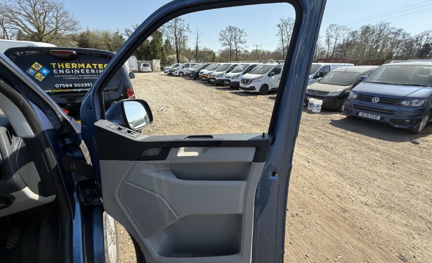 2018 Volkswagen Transporter Transporter T32 Highline TDI BlueMotion Technology