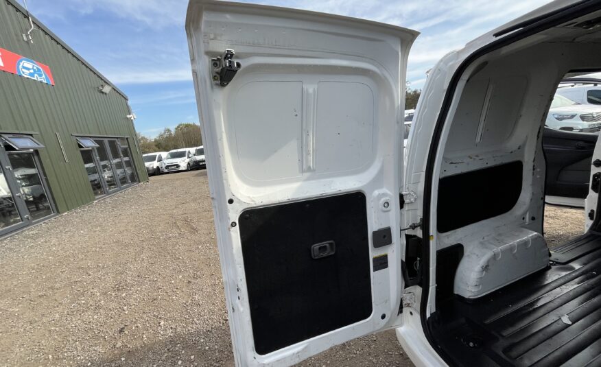 2017 Nissan NV200 NV200 Tekna dCi