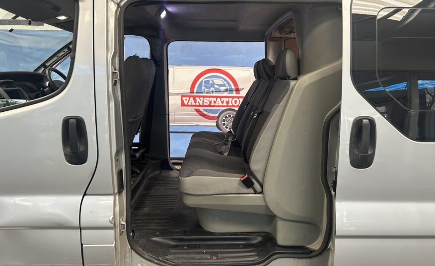 2009 VAUXHALL VIVARO 2900 D/C LWB