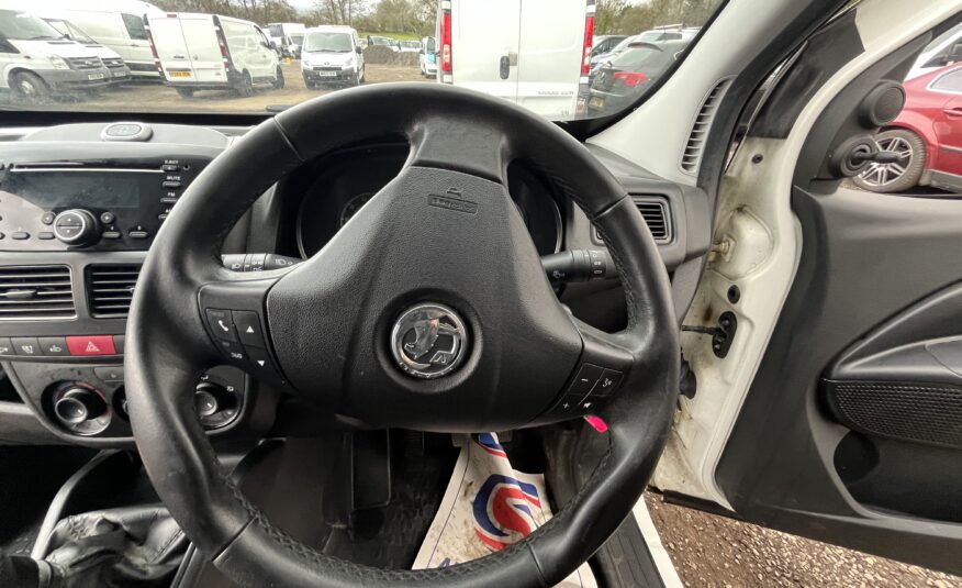 2017 Vauxhall Combo Combo 2300 CDTI S/S