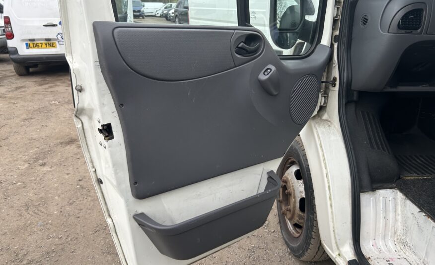 2006 FORD TRANSIT MINIBUS
