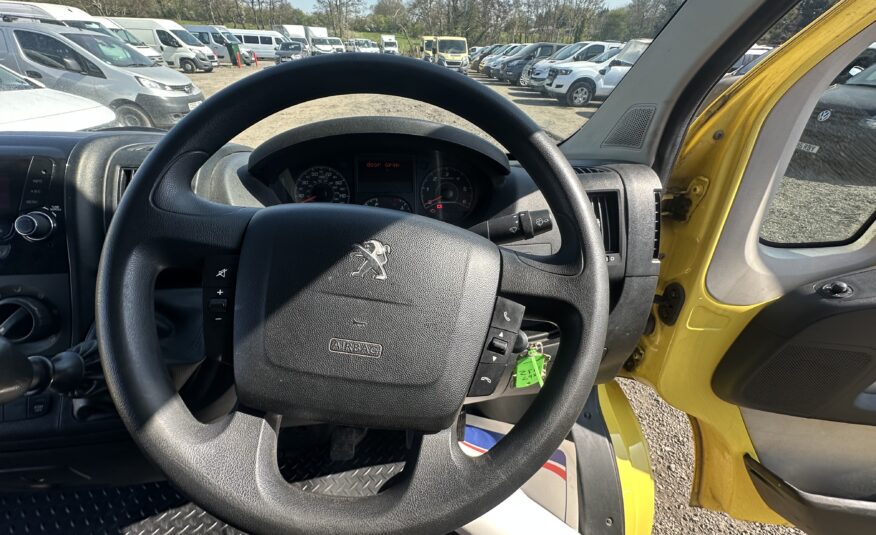 2017 Peugeot Boxer Boxer 333 L1H1 Blue HDi