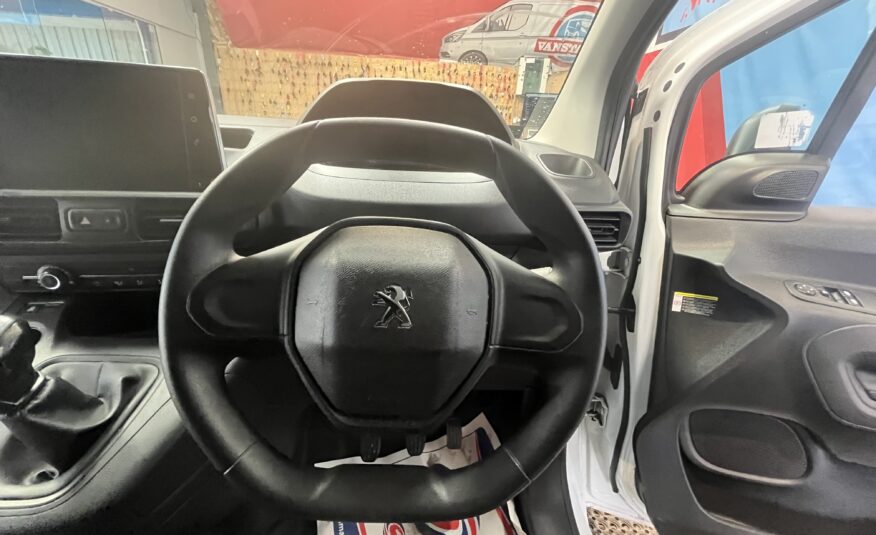 2019 Peugeot Partner Partner Professional L1 Blue HDi