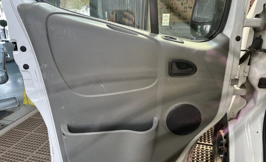 2011 Renault Trafic Trafic SL27 DCI 115