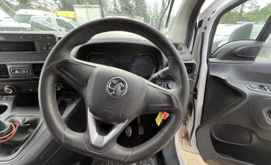 2021 Vauxhall Combo Combo 2300 Edition TD