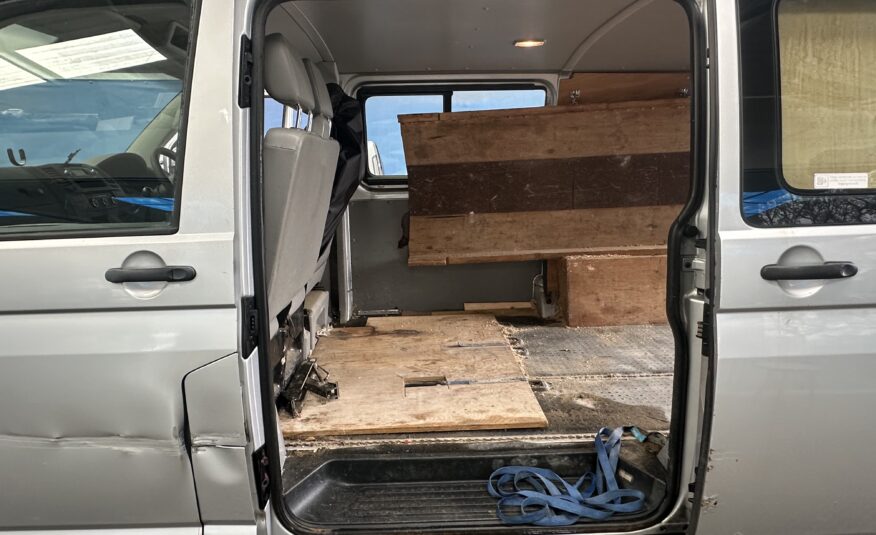 2010 Volkswagen Transporter Transporter T30 84 TDI SWB