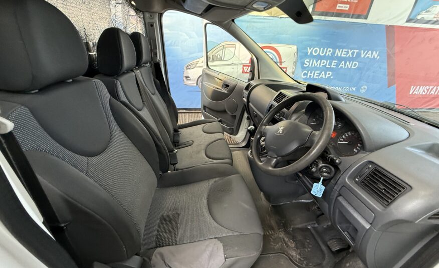 2015 Peugeot Expert Expert 1200 L2H1 HDi