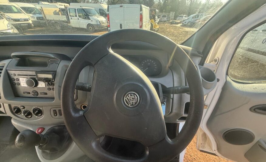 2006 VAUXHALL VIVARO 2700 CDTI SWB