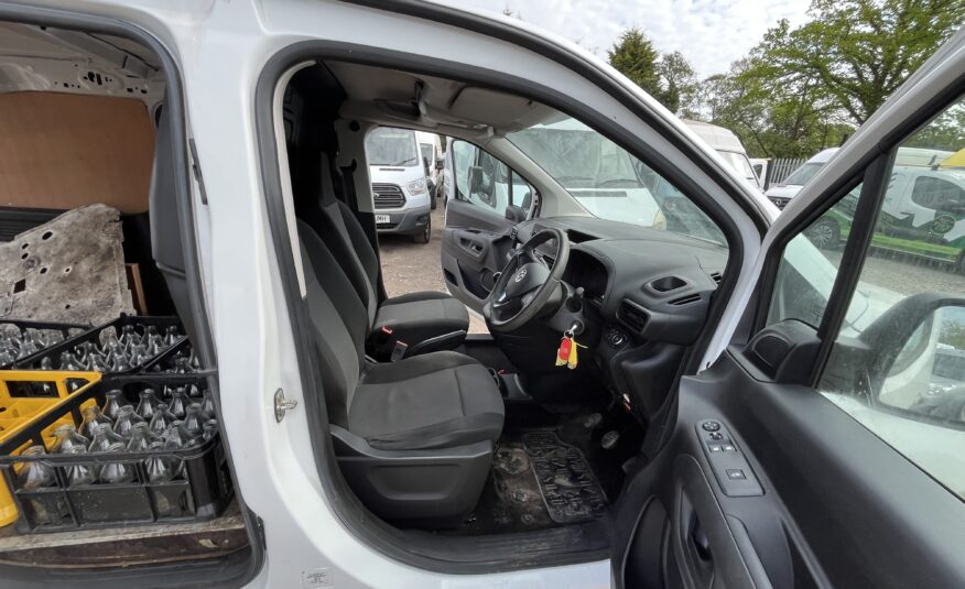 2021 Vauxhall Combo Combo 2300 Edition TD