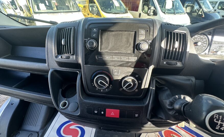 2021 Peugeot Boxer Boxer 330 Professional L1H1 Blue HDi