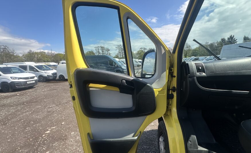 2017 Peugeot Boxer Boxer 333 L1H1 Blue HDi